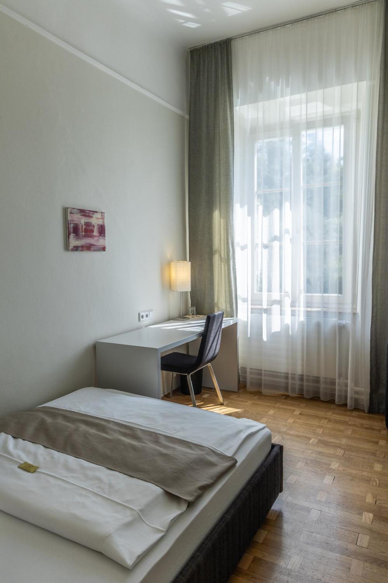 Kaiser Von Oesterreich, Historik- Und Thermalhotel バート・ラトカースブルク エクステリア 写真
